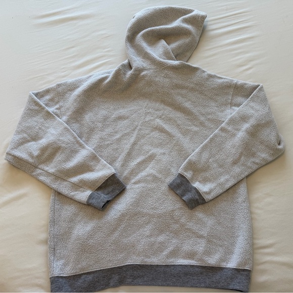 Wild Fable Gray Pullover Hoodie Size M Fleece Sweatshirt - Picture 2 of 4